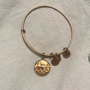 BOSTON Alex & Ani Bangle Bracelet
